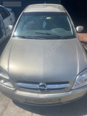 OPEL VECTRA C 2004 MODEL ÖN KAPUT ÇIKMA ORJİNAL