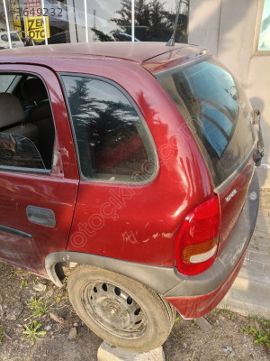 Opel Corsa B Çıkma Arka Çamurluk
