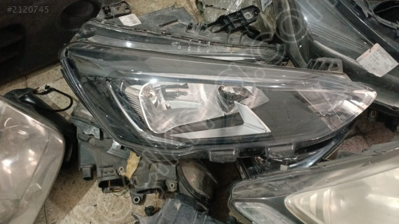 Ford focus ledli sağ ön far çıkma