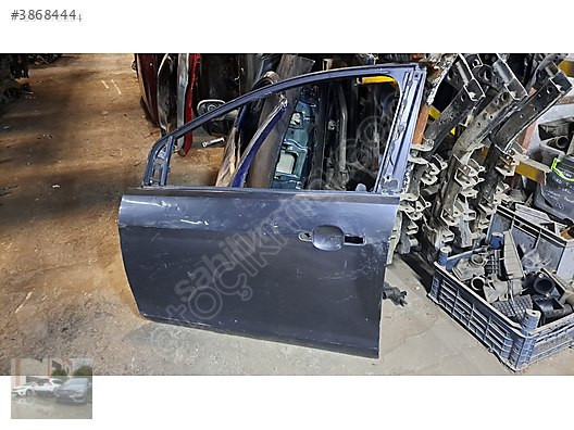 Ford Focus Sol Ön Kapı - Ünallar Oto Yedek Parça'da Bulunur