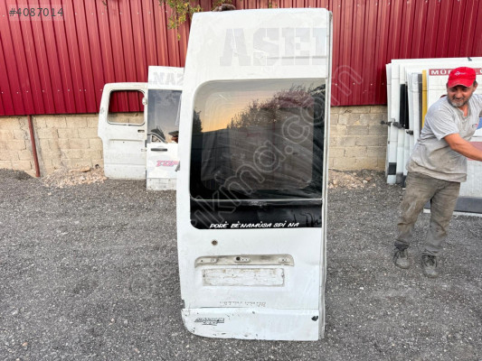RENAULT MASTER 3 BAGAJ KAPAĞI SOL TARAF ORJİNAL ÇIKMA 2010-2020