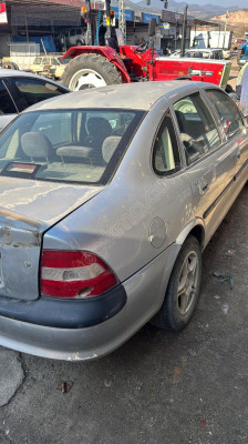 Vectra B sağ ön kapı