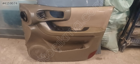 HYUNDAİ SANTA FE SAĞ ÖN KAPI DÖŞEMESİ