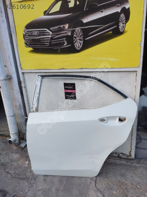 COROLLA SOL ARKA KAPI ORJİNAL ÇIKMA
