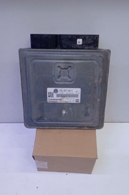 ASKAR OTO DAN  MOTOR BEYNİ 03L907435C