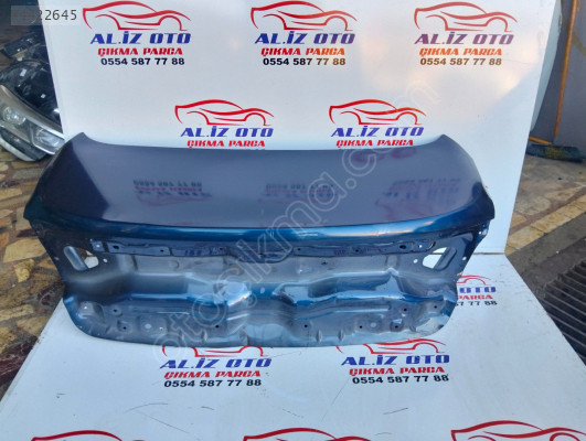 Renault megane 4.5 bağaj kapağı
