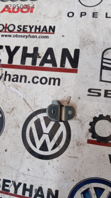 Opel Corsa D kapı kilit karşılığı