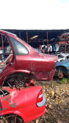 OPEL VECTRA B SOL ARKA ÇAMURLUK.OTO ERKAN ÜNYE