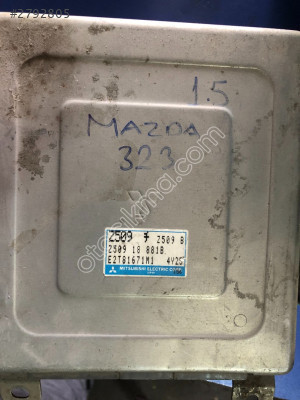 Mazda 323 1.5 Motor Beyni Z509 18 881B  E2T81671M1