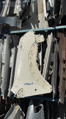 Ford connect sağ ön Çamurluk