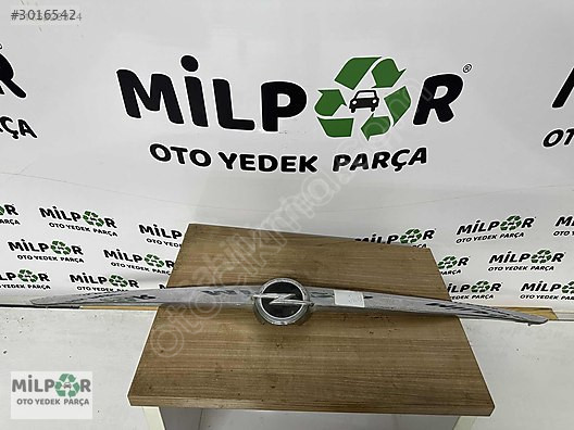 OPEL INSIGNIA A KASA ARKA BAGAJ ÇITASI 13244388
