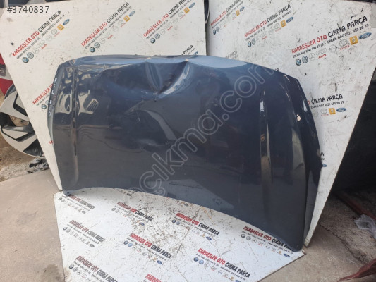 Kia rio motor kaputu (az hasarlı ürün)