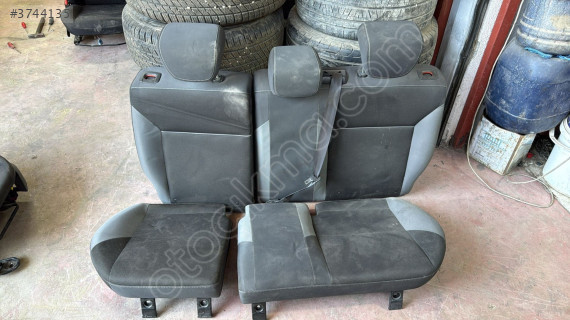 2013 FORD FOCUS 3 ÇIKMA ORJİNAL ARKA KOLTUK TAKIMI