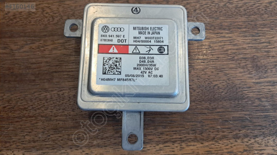 Audi A3 Far Beyni 8K0941597E