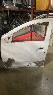 Reno Sembol sol ön kapı - dacia Sandero sol ön kapı