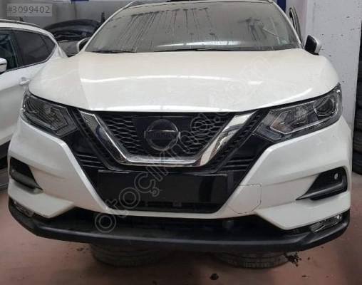 Nissan Qashqai J11 Komple Ön Parçalar - Mil Oto Çıkma Parçal