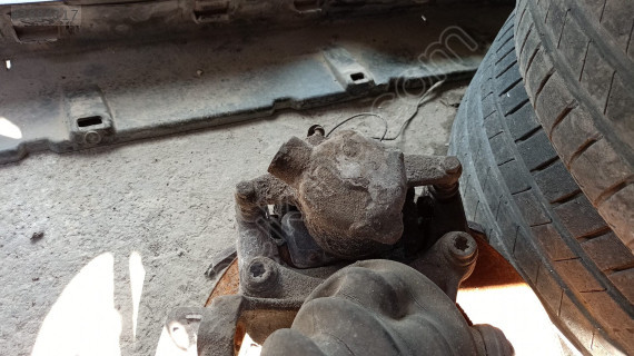 peugeot 407 sağ fren merkezi