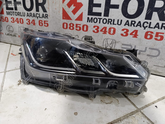 TOYOTA COROLLA SAĞ FAR ÇIKMA ORİJİNAL PARÇA
