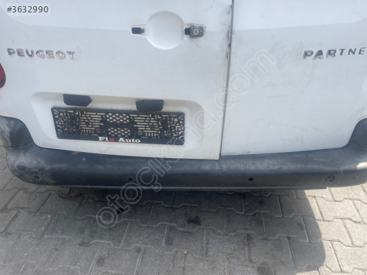 Peugeot partneri tepe arka tampon