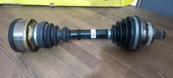 Audi V8 Quattro sağ ön aks OEM 441407272AA sıfır orj