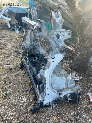 OPEL İNSİGNİA SAĞ ÖN ŞASE ÇEYREK GÜÇMANLAR OTO 05012551616