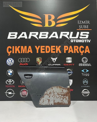 2004-2008 AUDİ A4 SAĞ ARKA KAPI ÇIKMA