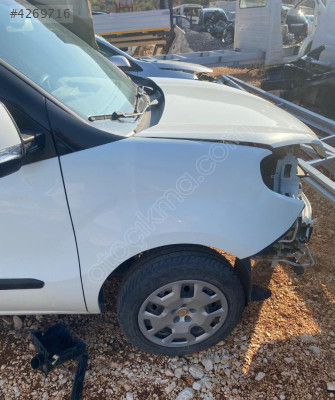 FİAT DOBLO SAG ÖN ÇAMURLUK HATASIZ BOYASIZ ORJİNAL ÇIKMA