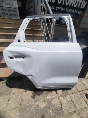 AUDİ Q3 SAĞ ARKA KAPI