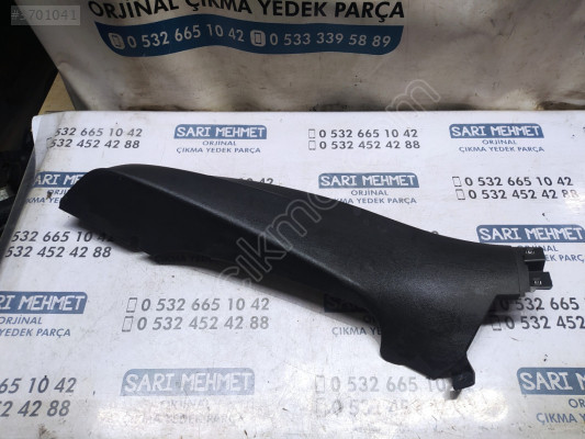 ÇIKMA VW GOLF 8 SOL ARKA KOLTUK YAN BAKALİTİ İÇ TRİM