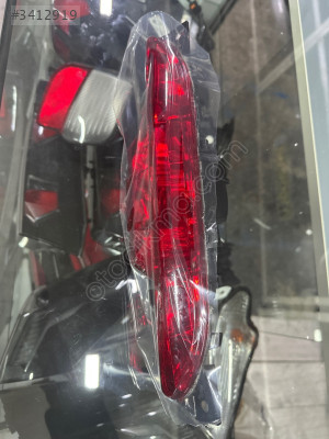 PEUGEOT 208 reflektör yeni model