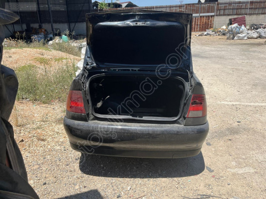 VOLKSWAGEN POLO CLASSİC BENZİN DEPOSU ORJİNAL ÇIKMA