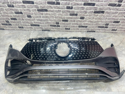 Mercedes w243 EQB ön tampon w 243 EQB orjinal tampon