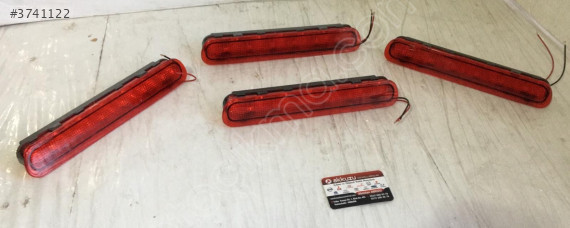 TOYOTA HİLUX 07-09 KIRMIZI BAGAJ REFLEKTÖRÜ