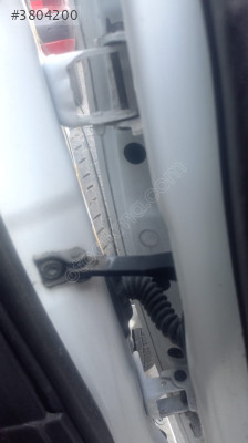 peugeot 208 sağ ön kapı gergisi