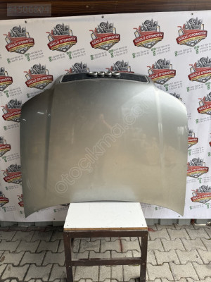 AUDİ A4 KAPUT ORİJİNAL SÖKME