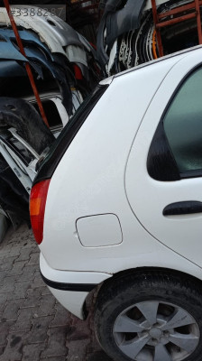 fiat palio sağ arka çamurluk