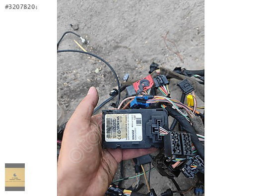 S118539002A 8200125077 Ateşleme Kart Okuyucu Renault MEGANE 2
