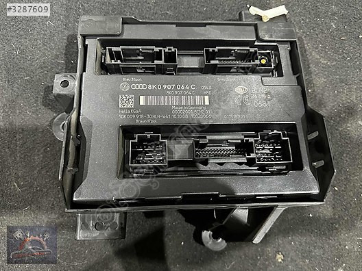 AUDİ A4-A5 ORJİNAL BCM SİGORTA KUTUSU -8K0907064C