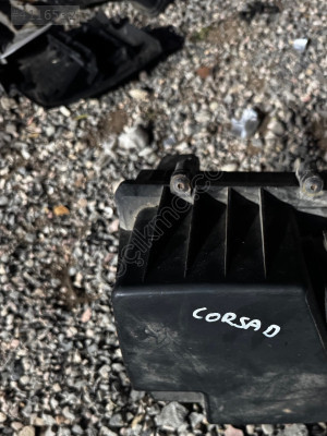 Opel Corsa D Hava Filtresi Kutusu Kazanı