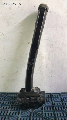 PEUGEOT 3008 SAĞ ÖN TRAVERS AYAĞI ÇIKMA ORJİNAL YEDEK PARÇA