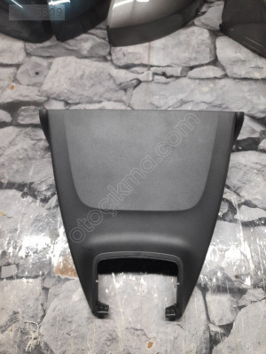 5G0 868 437 A  Volkswagen Golf 7.5 / Tiguan Şerit Sensör Tutucu