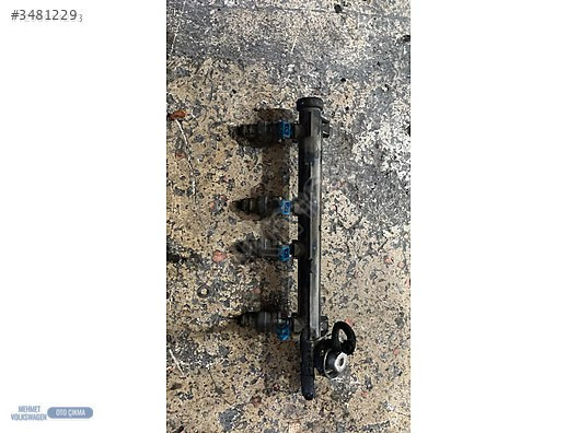 VW POLO CLASSİC 1.6 AFT 100 LÜK ENJEKTÖR ÇIKMA ORJİNAL VW