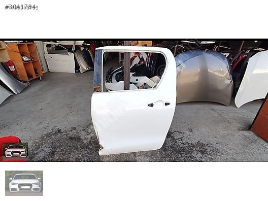 Toyota Hilux sol arka kapı