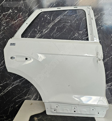 VW T-Roc Sağ Arka Kapı Parçası - 2GA833052AB