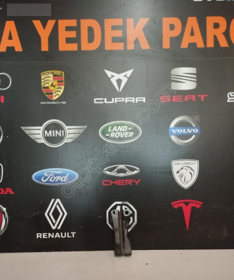 AUDİ A3 ÖN SAĞ PANEL DESTEK SACI 8P0805202A