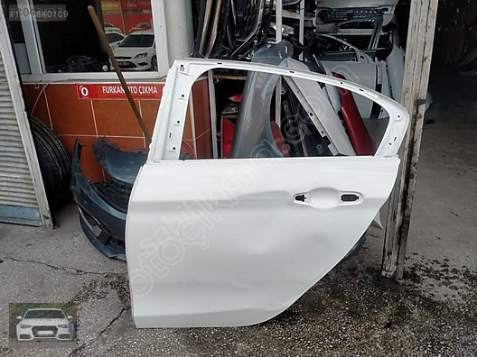 Fiat egea sol arka kapı