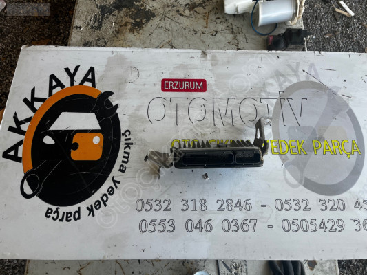 89661-0ZQ60 Toyota Corolla 1.6 Motor Beyni Çıkma Orjinal