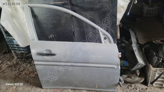 Hyundai accent era sağ ön kapı