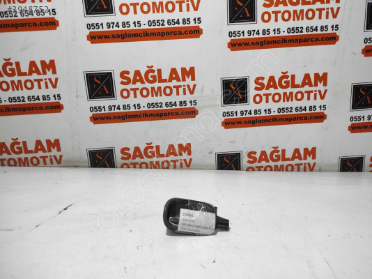 AUDİ A4 B5 ÇIKMA SAĞ ARKA İÇ KAPI AÇMA KOLU OEM; 8D0839020