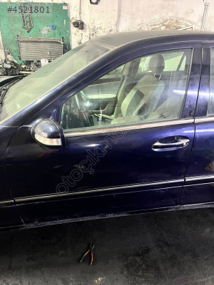 MERCEDES C220 SOL ÖN KAPI